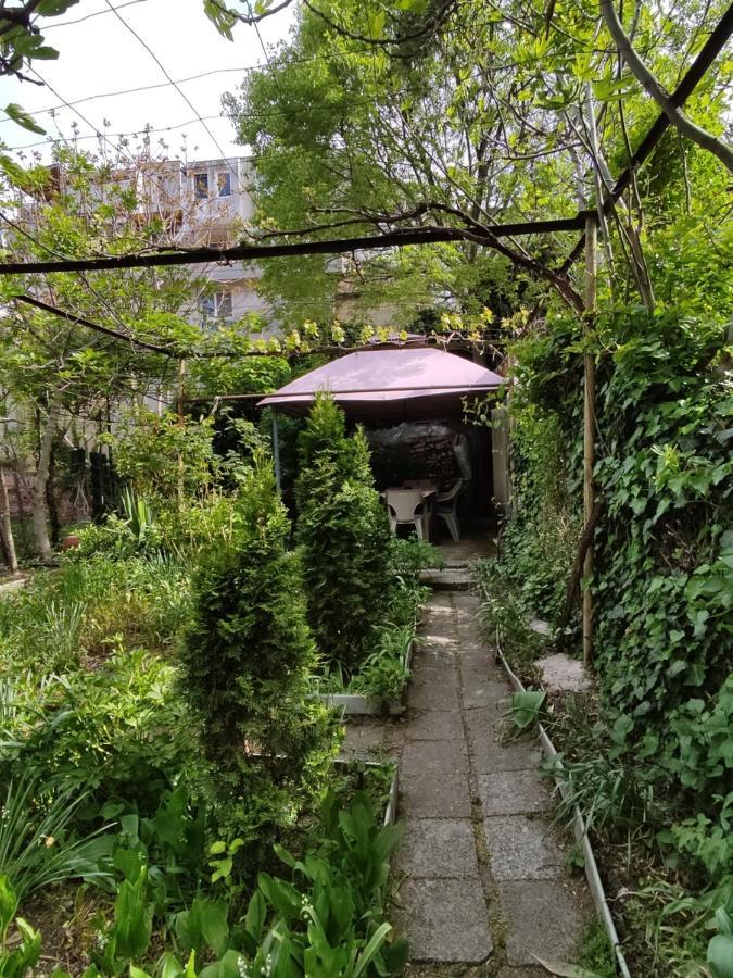 Етаж От Къща С Двор Apartment Burgas Ngoại thất bức ảnh