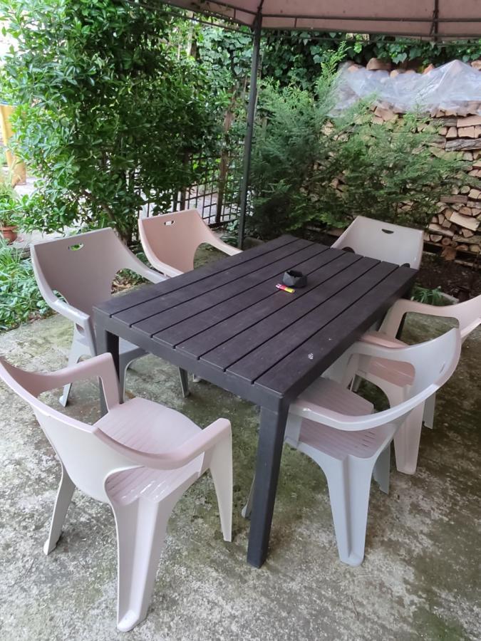 Етаж От Къща С Двор Apartment Burgas Ngoại thất bức ảnh